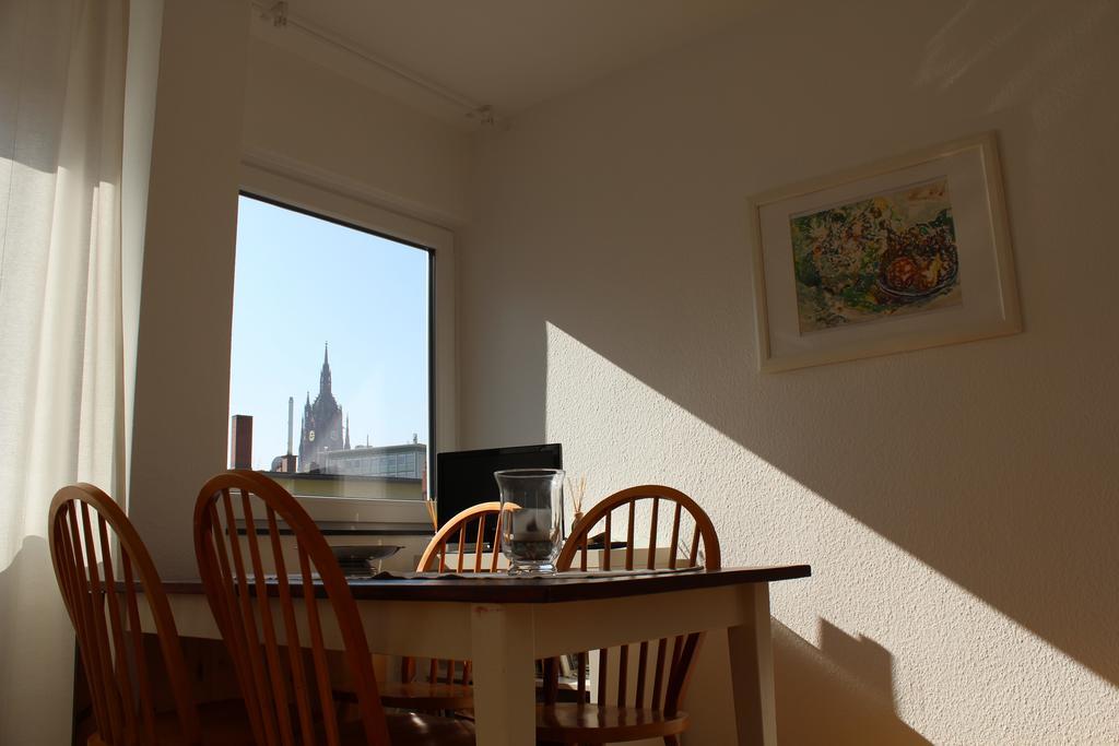 B&B My Place Mit Fruehstueckspaket - With Breakfastbox Frankfurt am Main ห้อง รูปภาพ