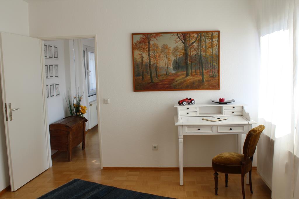 B&B My Place Mit Fruehstueckspaket - With Breakfastbox Frankfurt am Main ห้อง รูปภาพ